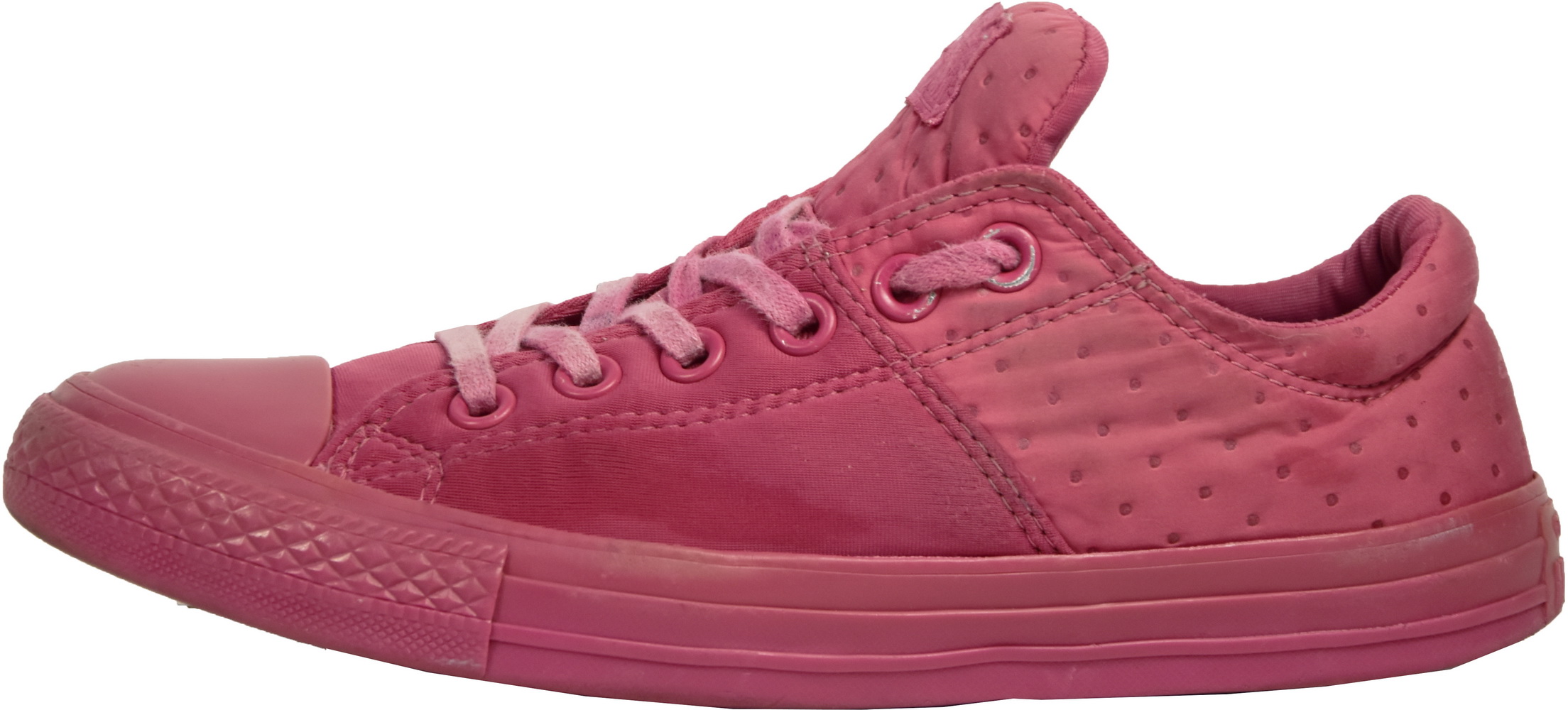 converse rose monochrome